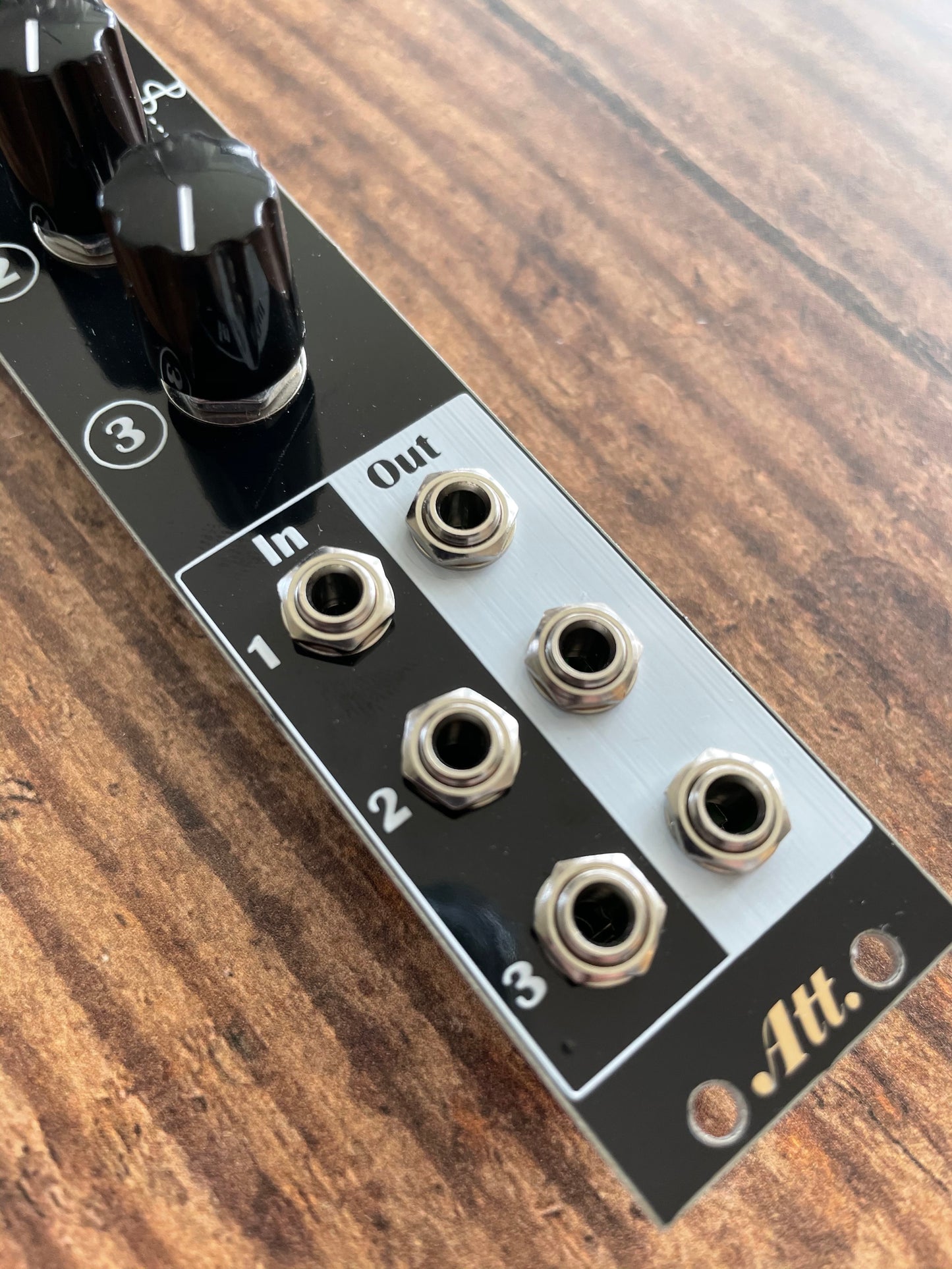 3 Channel Passive Attenuator - Eurorack Analogue Synth Module in 6HP